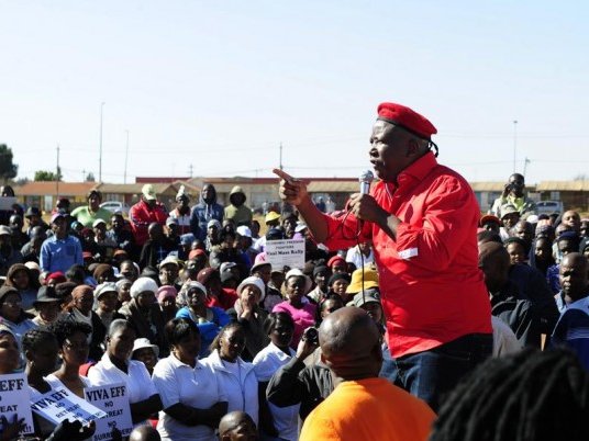 julius addressing members.jpg