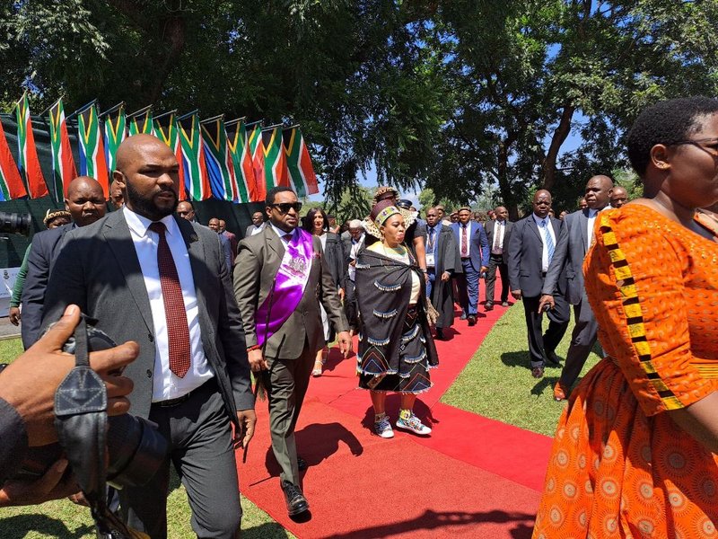 King Misuzulu KaZwelithini has finally arrived to open the KwaZulu-Natal legislature to start its 2023 business.