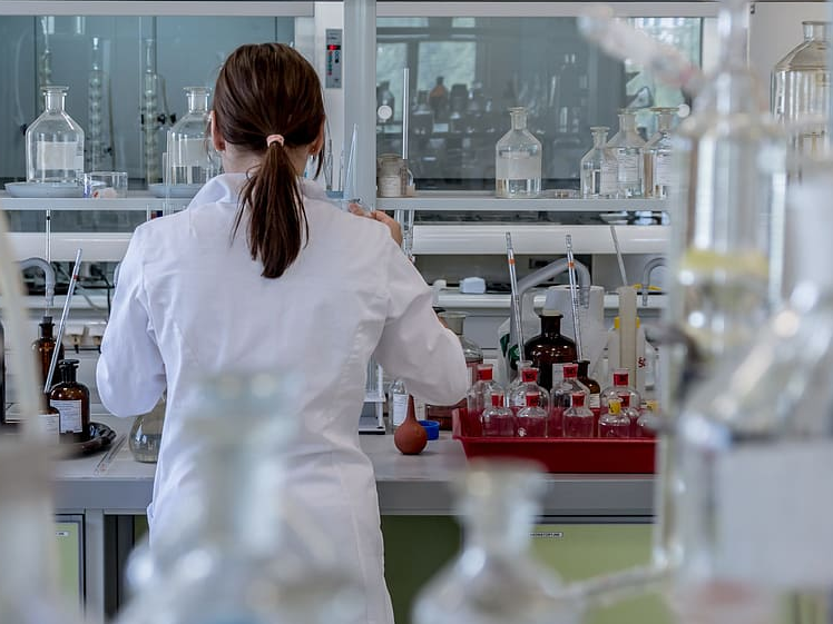 laboratory_lab_doctor.PNG