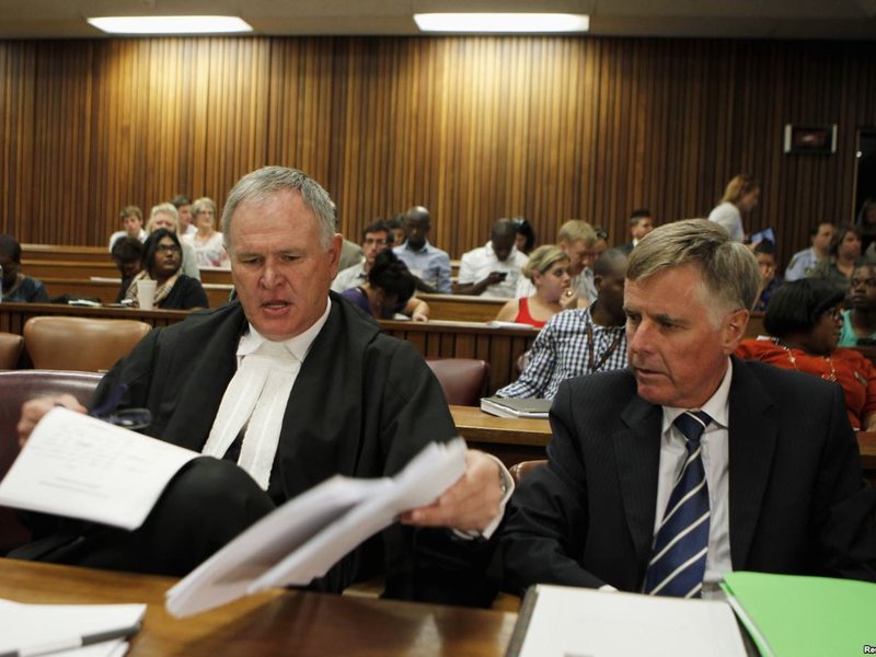 lawyers_1.jpg