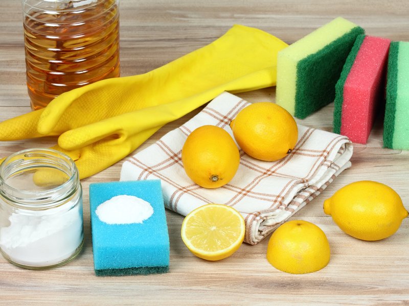 Cleaning with lemon