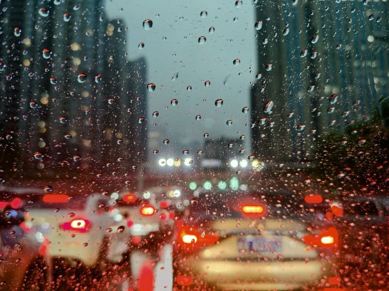 rainy day traffic level 4