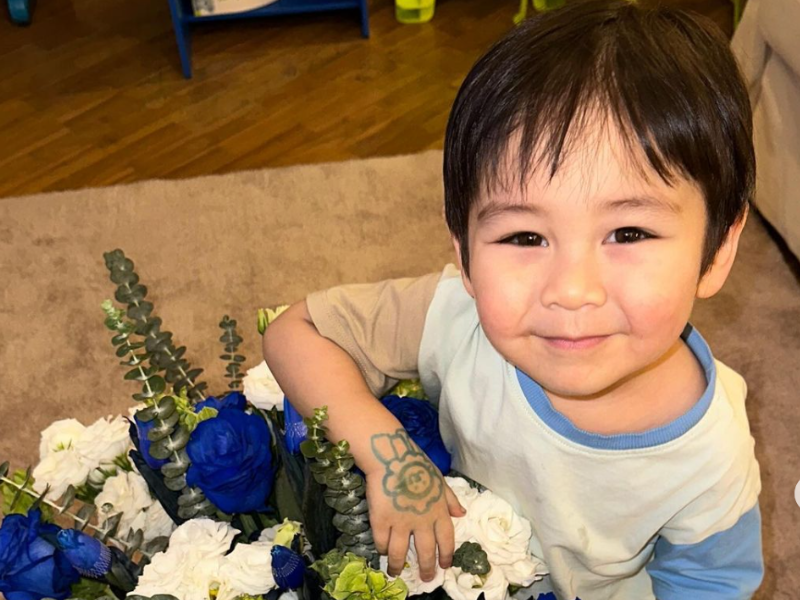 LOOK: Beyoncé sends little boy flowers and toy after viral "Where's Beyoncé?" video