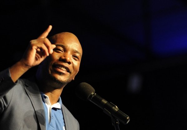 maimane_Viz6dNC.jpg