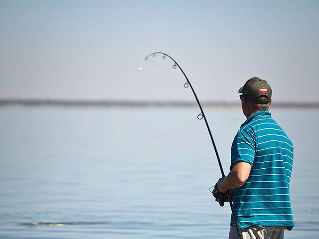 man_fishing_sa_gallo_1.jpg
