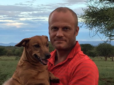 Zuckerberg: Facebook must 'step up' after data scandal