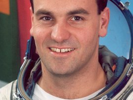 mark shuttleworth_2.jpg