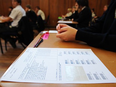 Maths professor calls for teacher competency assessments - East Coast Radio
