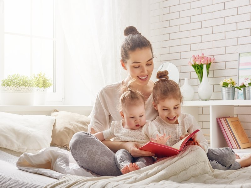 Mom with multiple kids