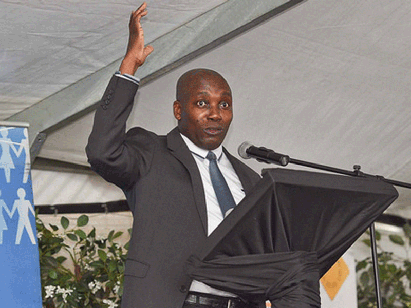 MEC Mxolisi Kaunda