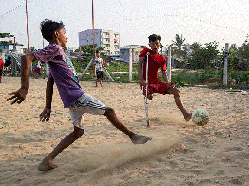 Myanmar teen, Kaung Lin