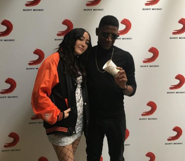 Noah Cyrus and Labrinth