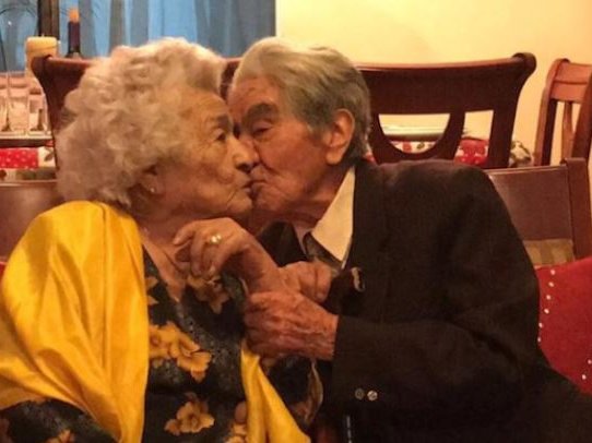 The world's oldest couple, Waldramina Maclovia Quinteros Reyes and Julio Cesar Mora Tapia have been married for 79 years.