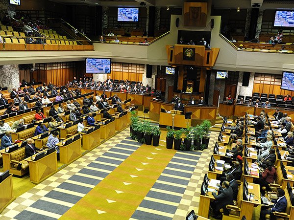 Cabinet discusses SA's economic growth