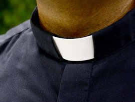 Pastor collar