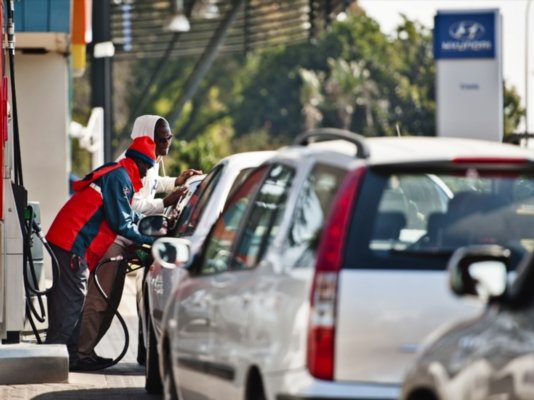 petrol_16.jpg