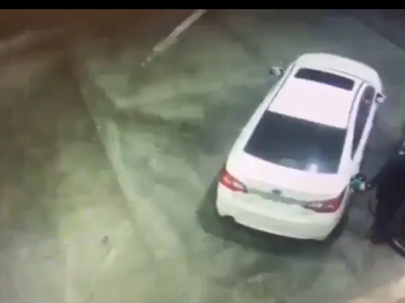 Petrol pump fight