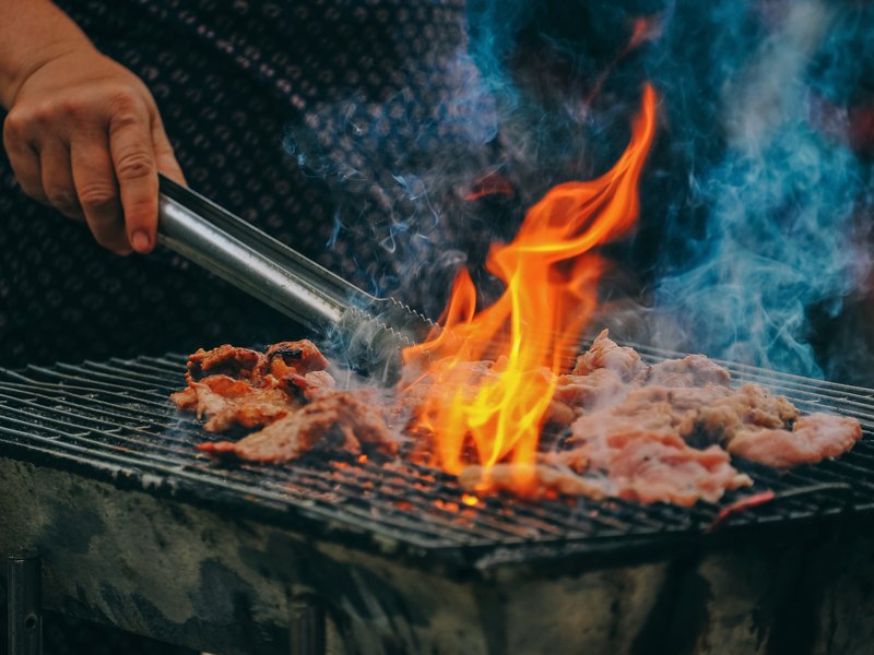 Should the host of a braai provide everything, or is it a shared responsibility?