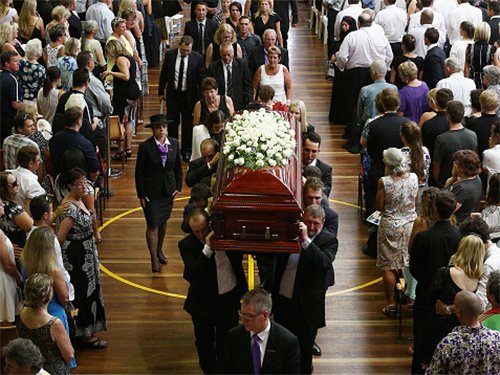 phil_hughes_getty.jpg