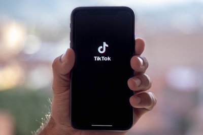 Parents beware! TikTok's 'Blackout Challenge' is the app's deadly new trend - Vimarsana News