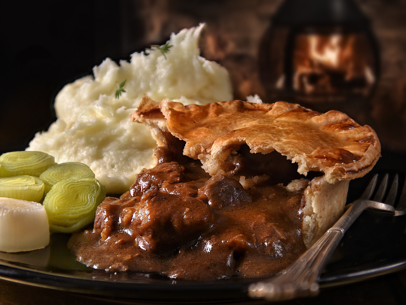 Pub pie