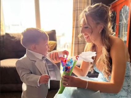 Teen mom goes viral after taking her son to the prom.