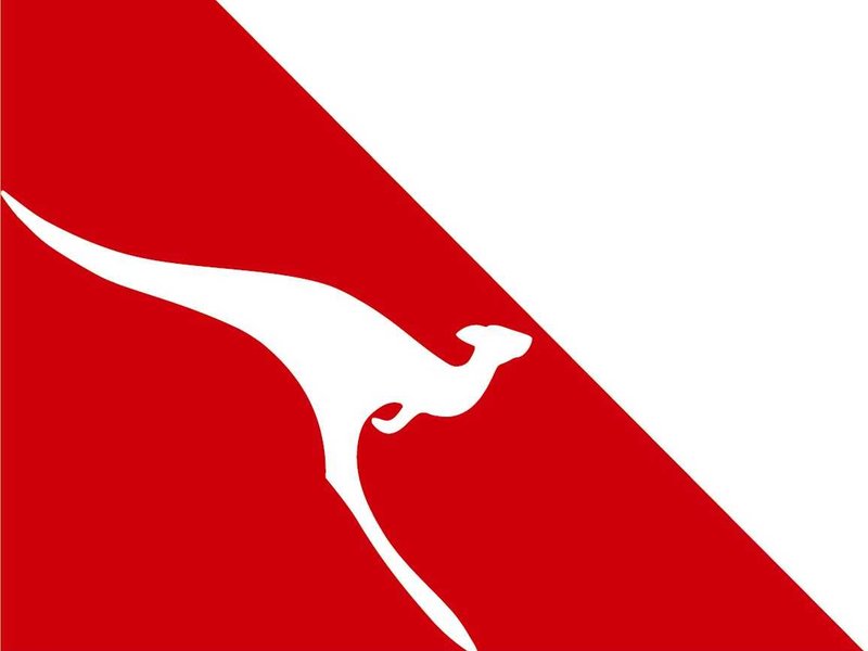 qantas-airways-logo.jpg