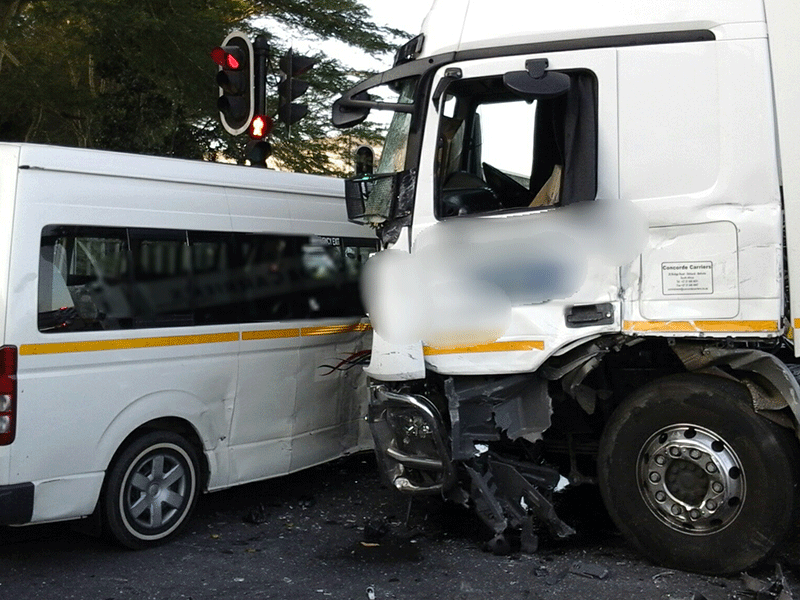 Queen Nandi Drive crash