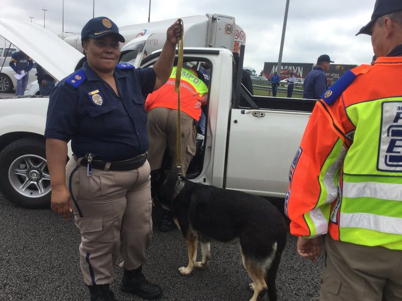 R21 road block metro police_jacanews