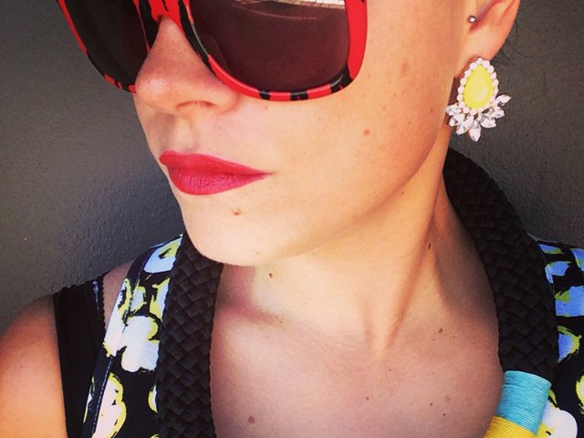 red_lips2.jpg