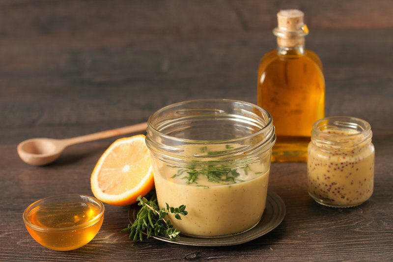 Honey and lemon salad dressing