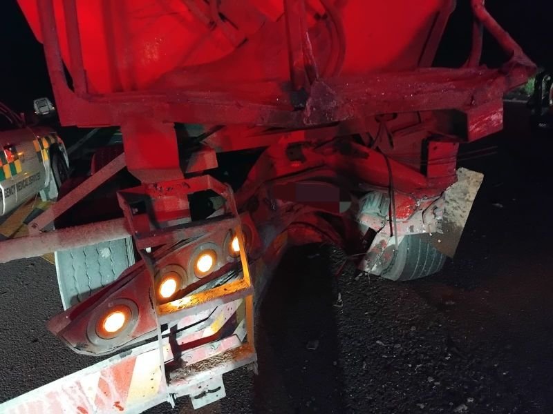 scottburgh bakkie truck acci