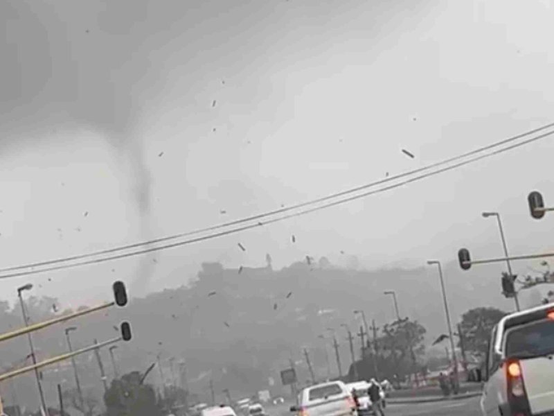 Severe weather incident on its way through Phoenix /Bhambie area