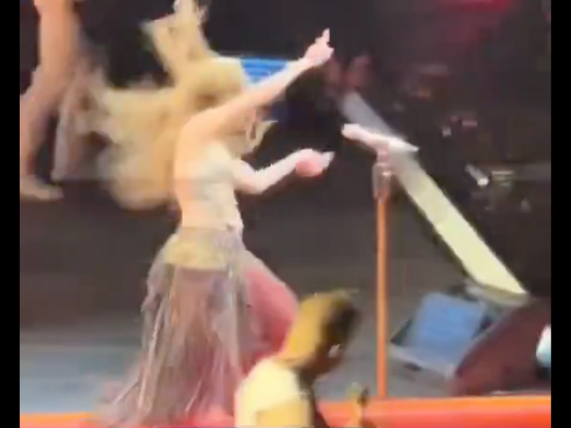 WATCH: Shakira takes a tumble on stage!