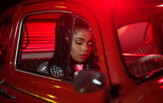 Shekhinah Suited music video