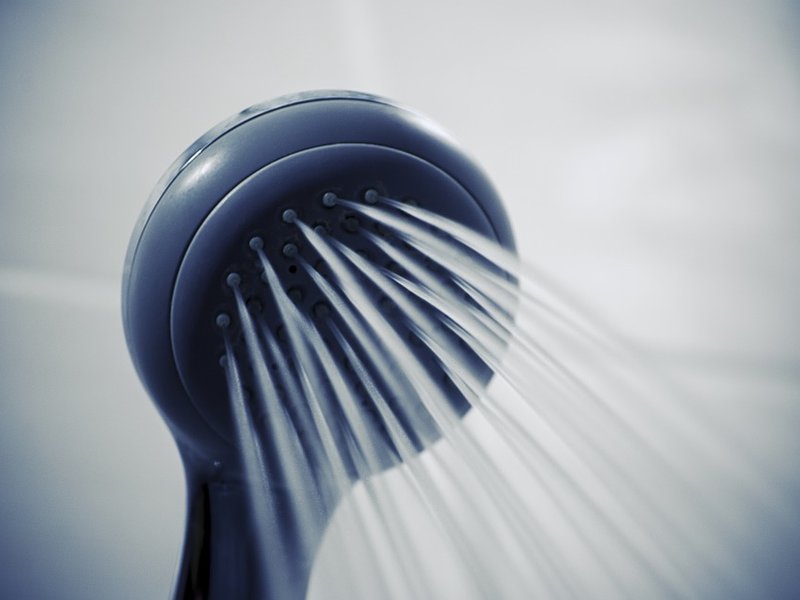 shower-1027904_960_720 image saving water