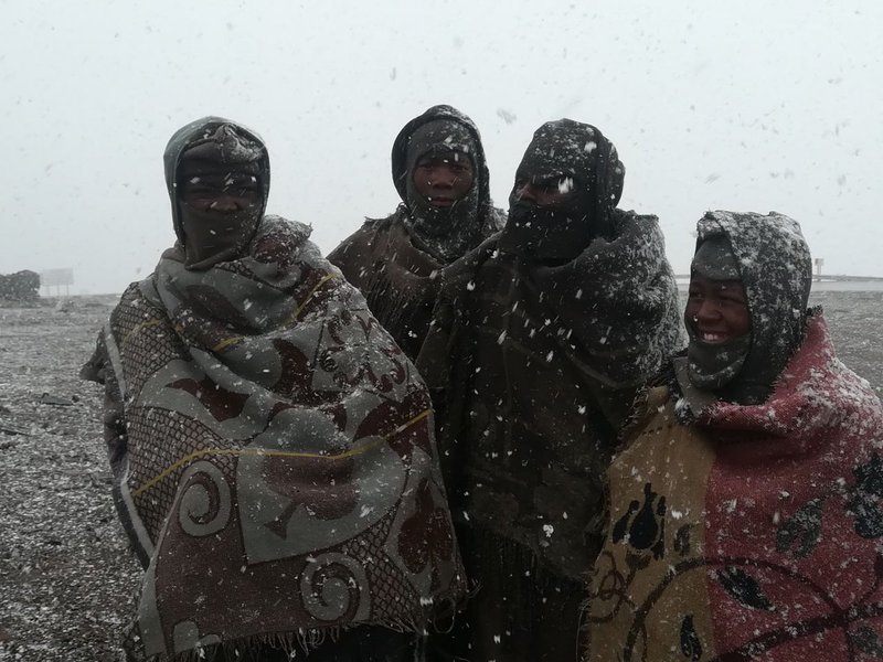 Snow at Black Mountain Pass, in Lesotho - Snow Report