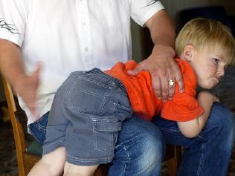 spanking.jpg