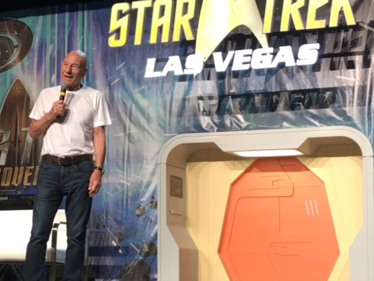 Patrick Stewart to reprise Star Trek role in new series