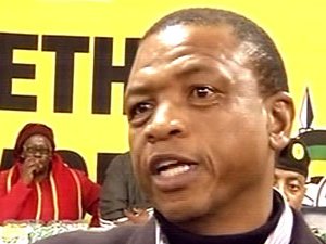 Supra Mahumapelo 2