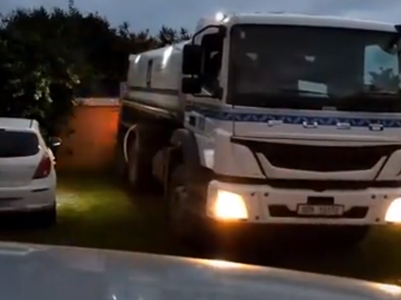 water tanker outside Sihle Zikalala's home in La Mercy