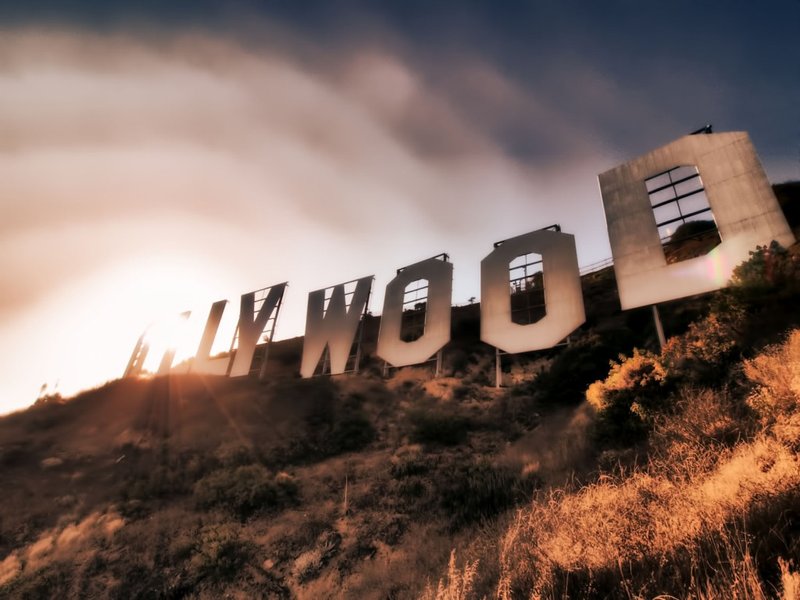 ted_vancleave_behind_the_hollywood_sign_1024x768.jpg
