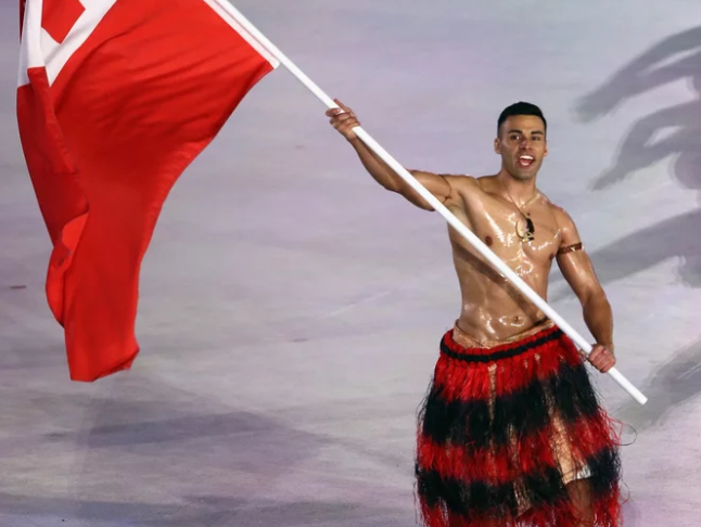 topless tonga