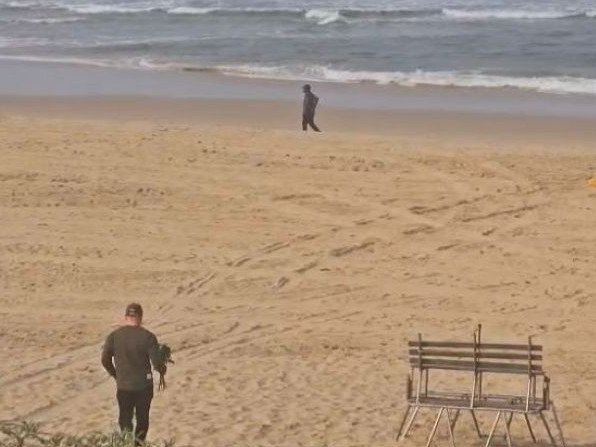 Durban locals pay tribute to missing pilot