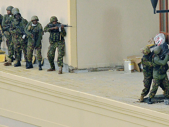 troops.gif