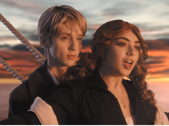 Troye Sivan and Charli XCX '1999'