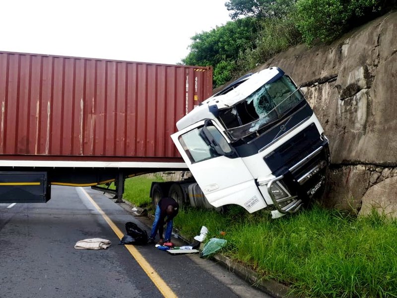 Truck accident m7