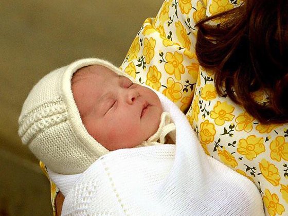 use-for-thumb-baby-royal-name-revealed_iaPR07S.jpg