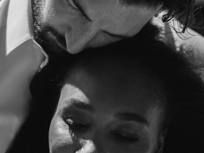 Iconic tennis player shares engagement pictures