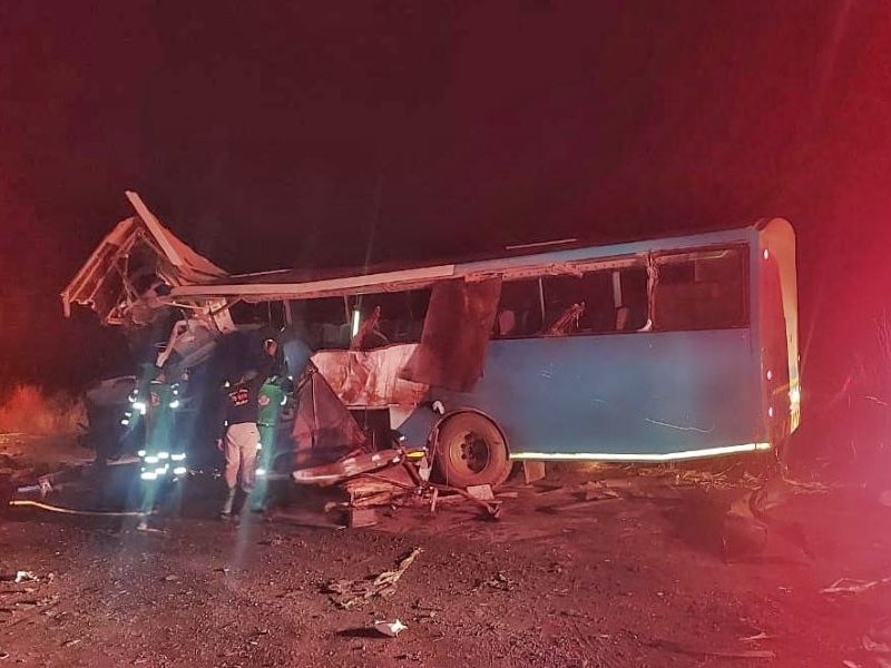 Vryheid crash team combing scene